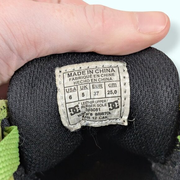 DC Bristol Colourful Skate Shoes - Picture 10 of 10